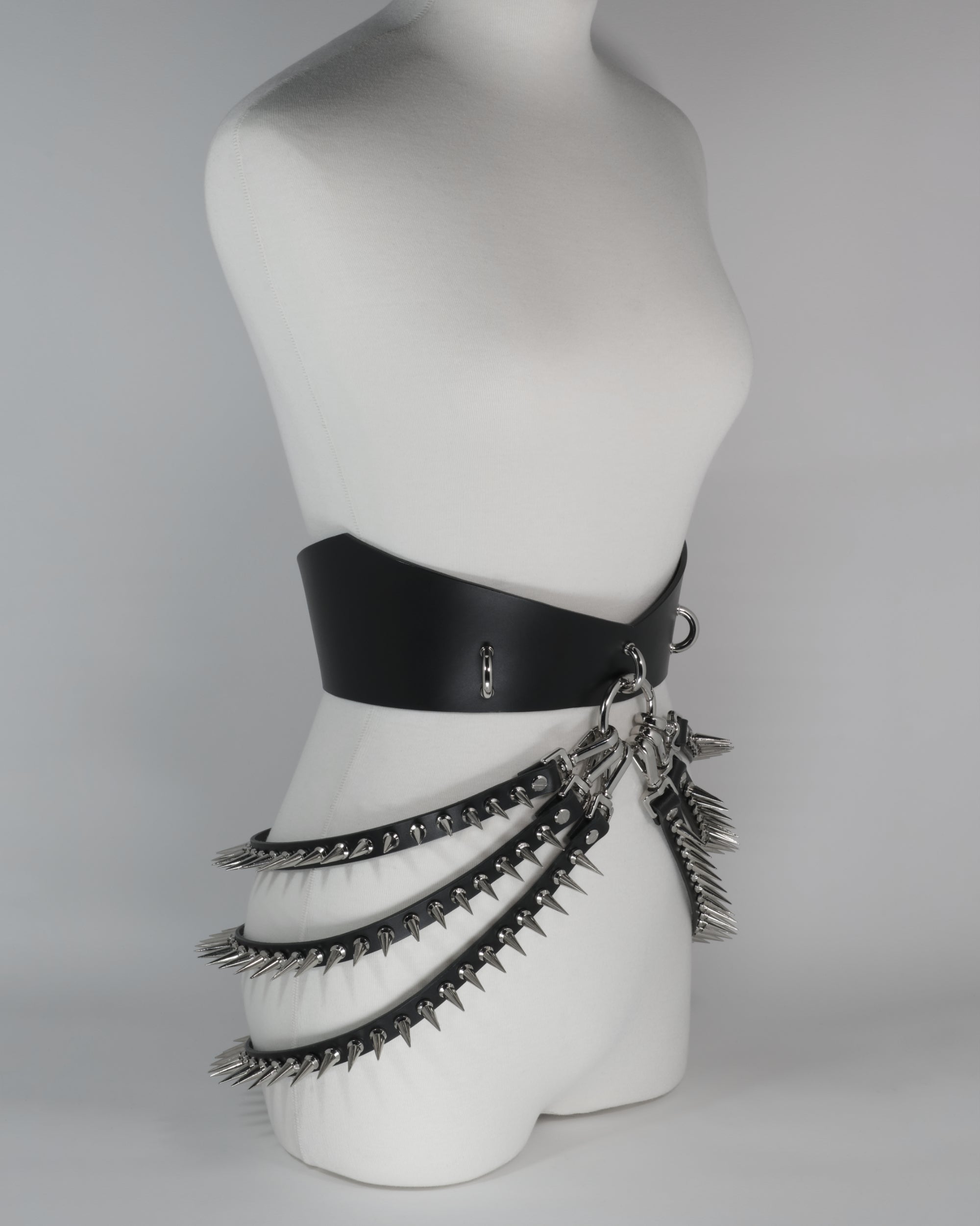 black leather belt with spike straps #color_black