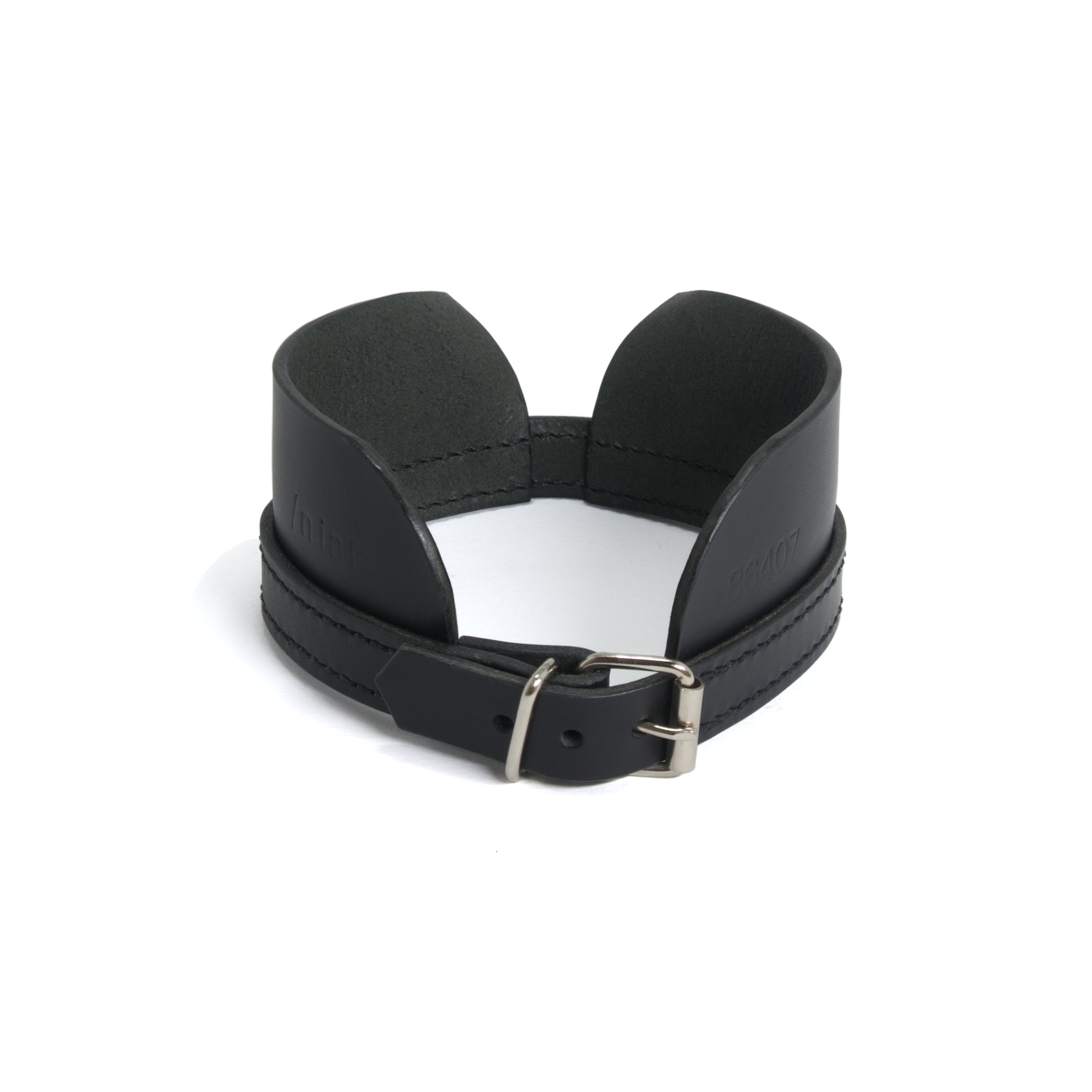 black leather choker inspired by victorian era